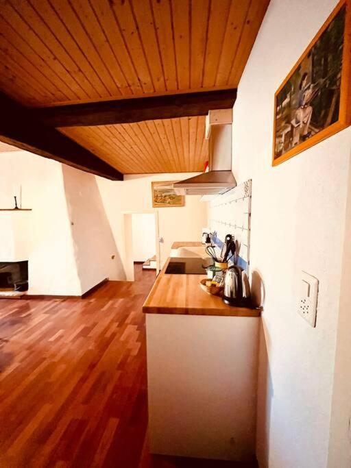 Charmant Appartement De Vacances Alta Ripa Hauterive  Exterior foto